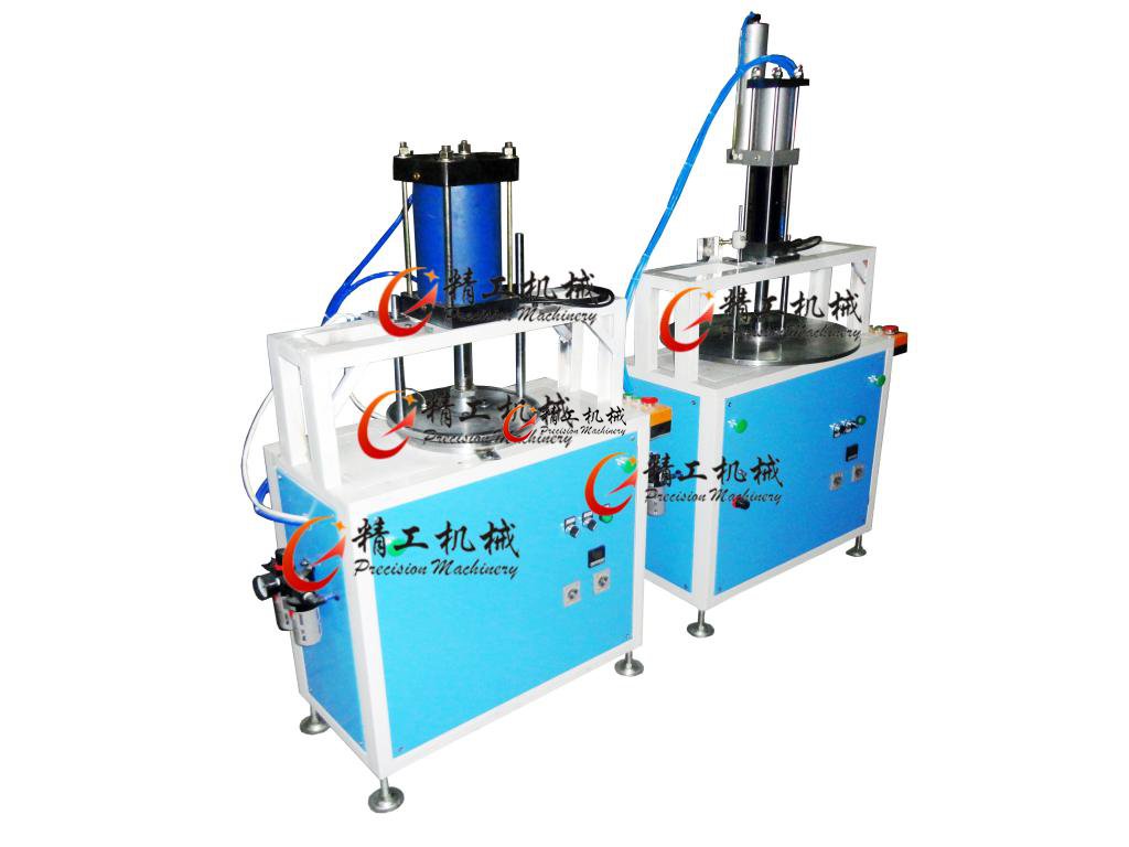 蛋糕盒底托成型機(jī)